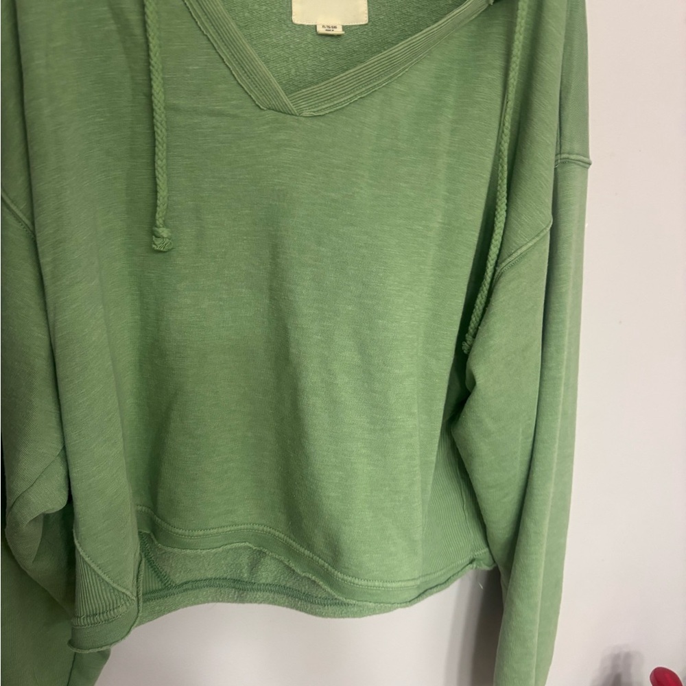 American Eagle Outfitters Green Dolman Sleeve Oversized Sweatshirt